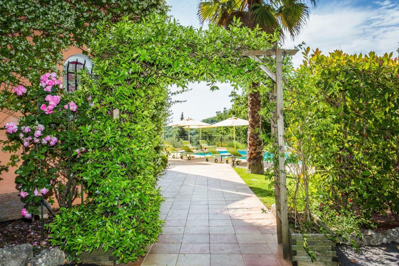 Mas Du Roc Bed & Breakfast Grasse Exterior photo